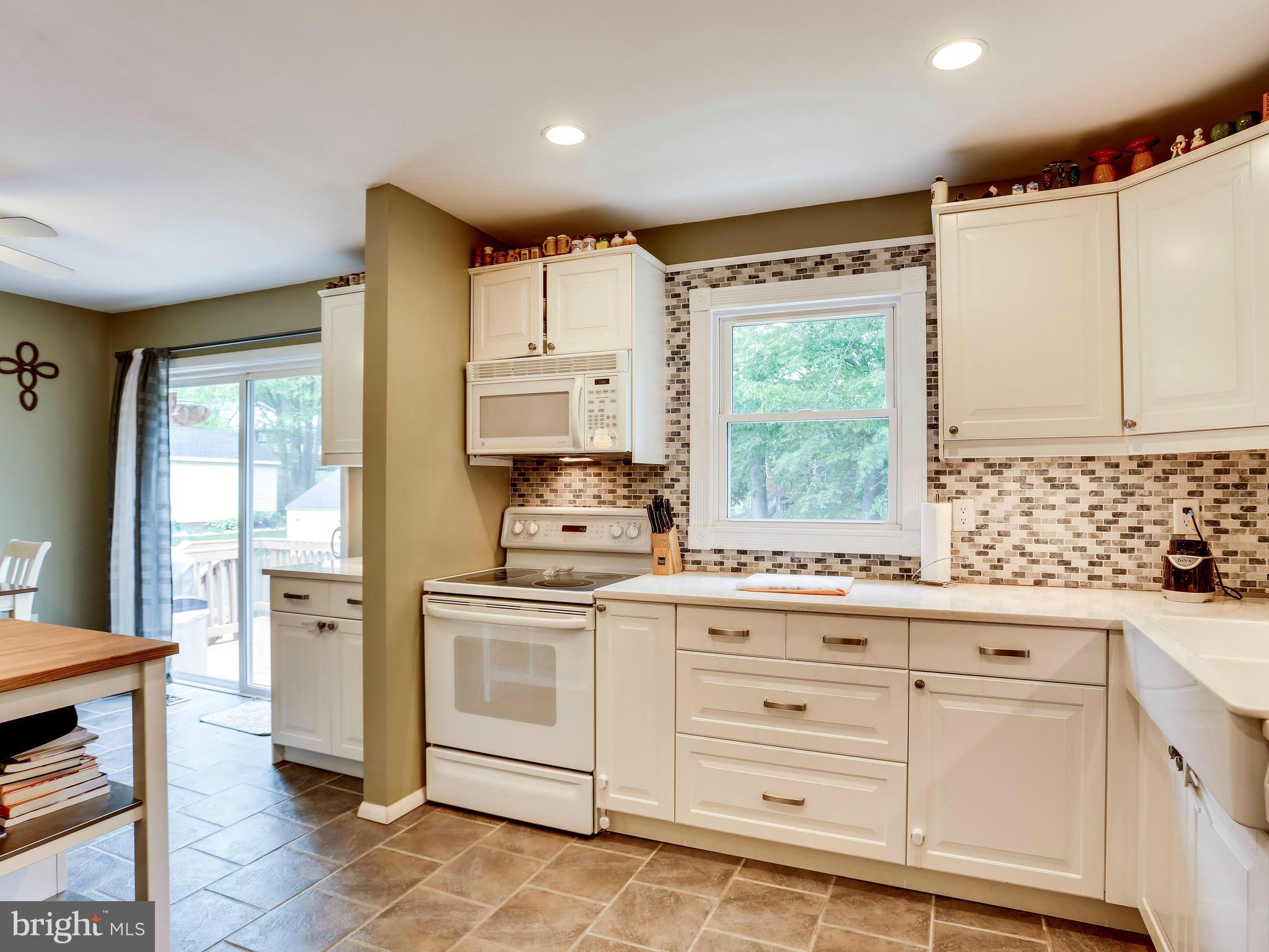 DALE CITY - Residential