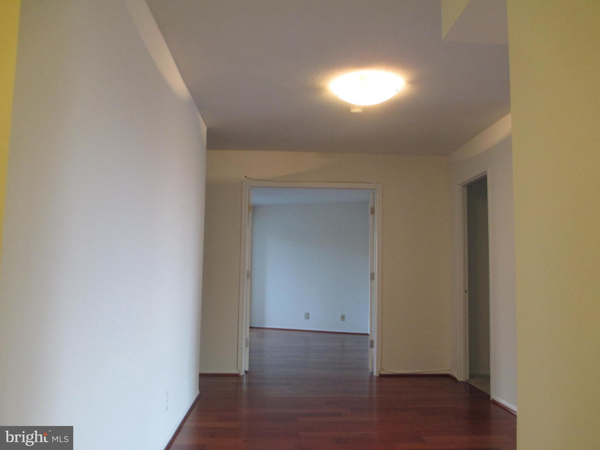 ROTONDA - Residential Lease