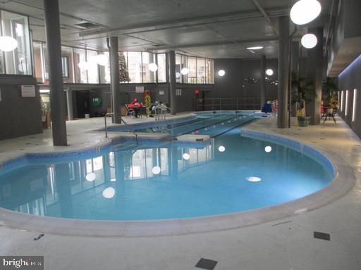 ROTONDA - Residential Lease