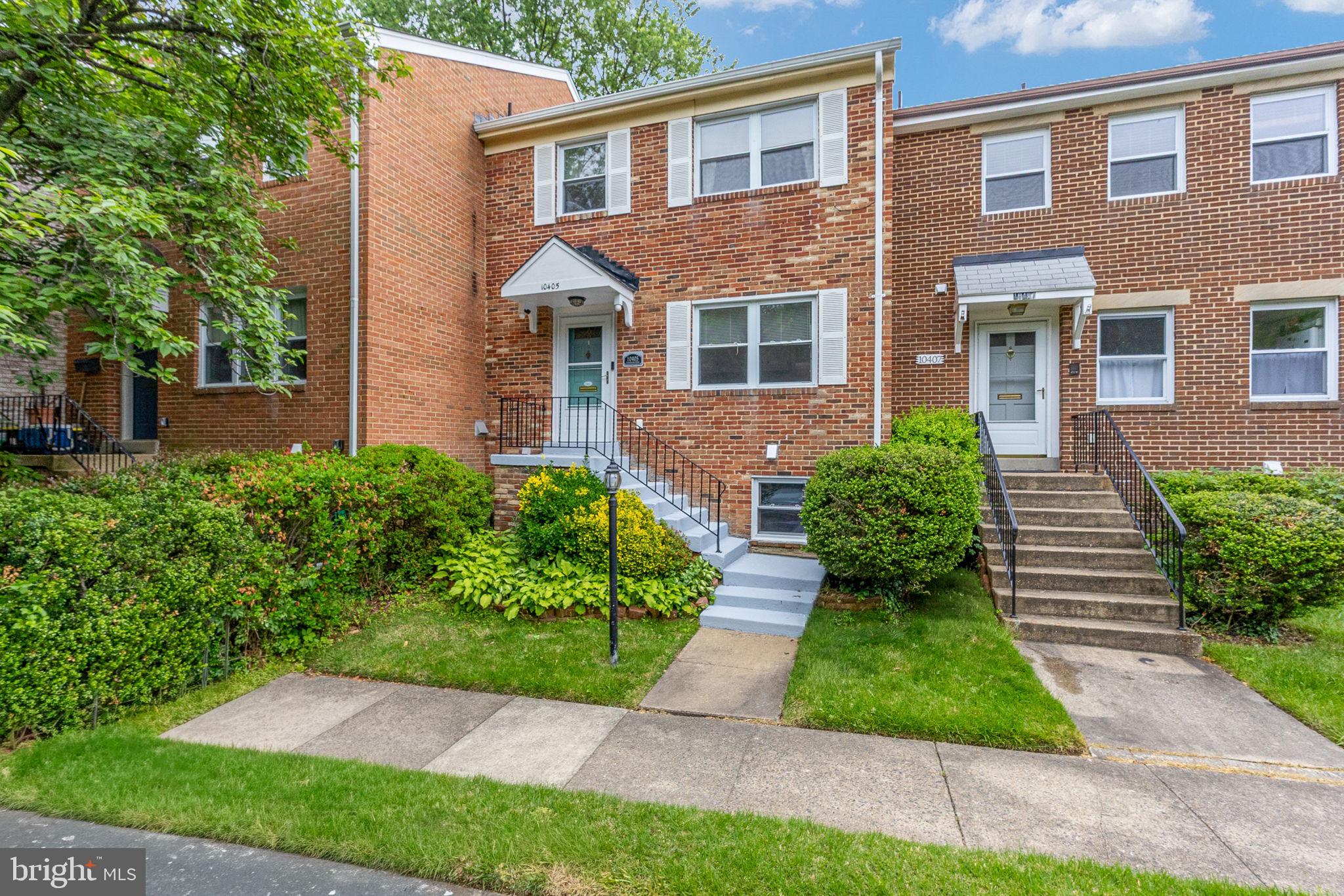 COURTHOUSE SQUARE - Residential