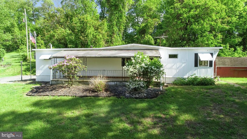 Photo of 3806 Locust Grove Road, COLUMBIA, PA 17512 (MLS # PALA2075698)