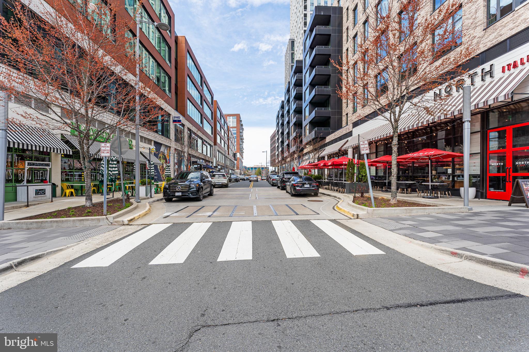 THE VERSE CONDO - Residential