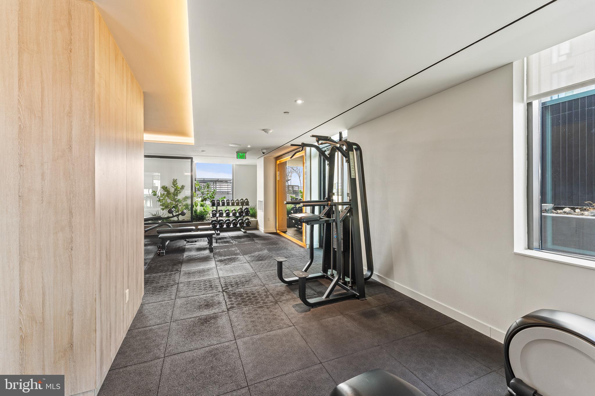 THE VERSE CONDO - Residential