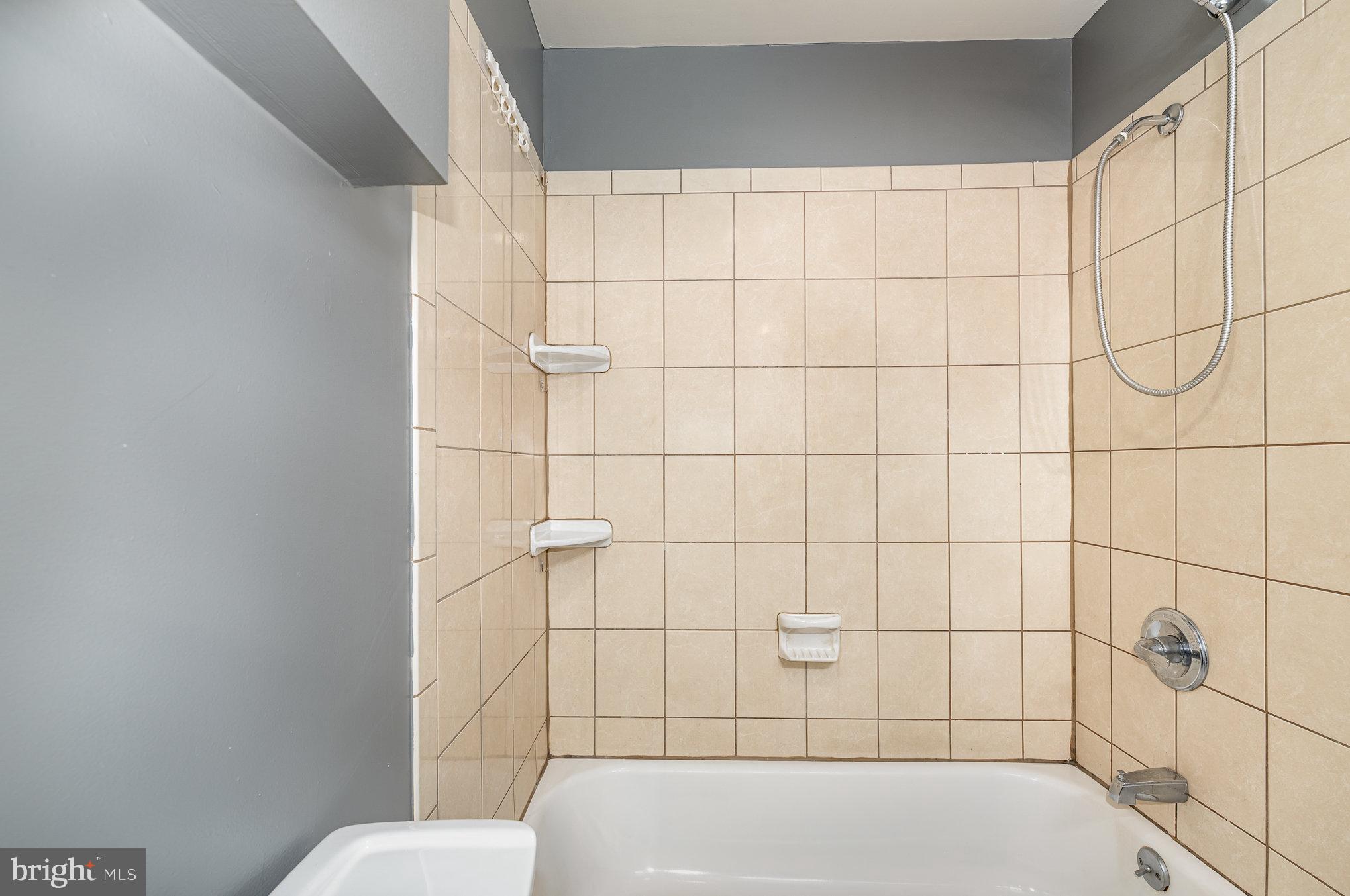 ROSEDALE FARMS - Residential