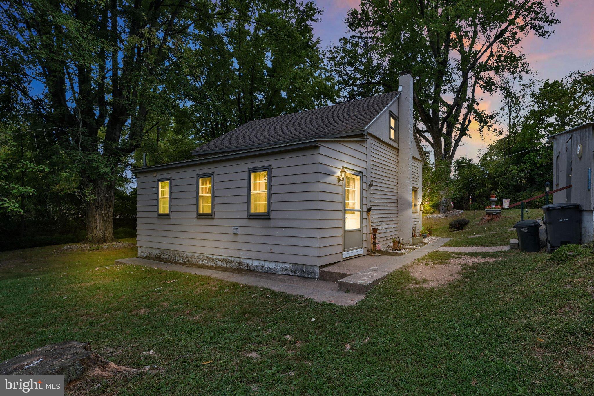 1325 MOSELEM SPRINGS ROAD