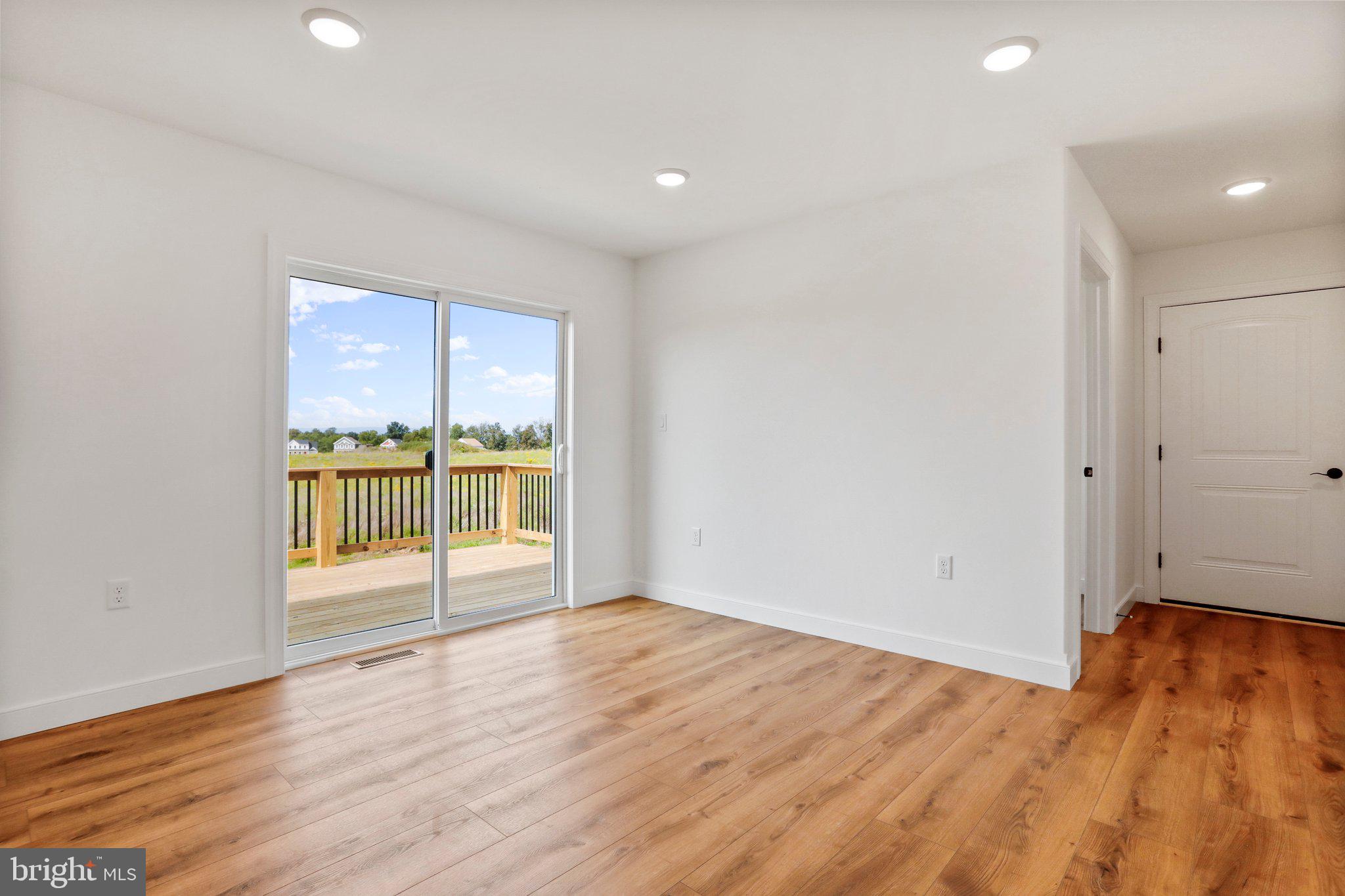 SOUTHWOOD CROSSING - Residential