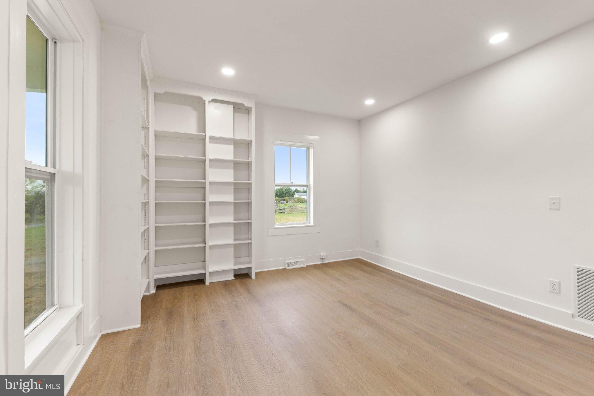 1449 RELIANCE ROAD