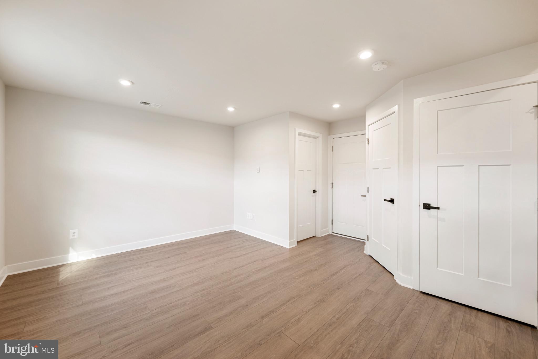 ARCOLA - Residential Lease