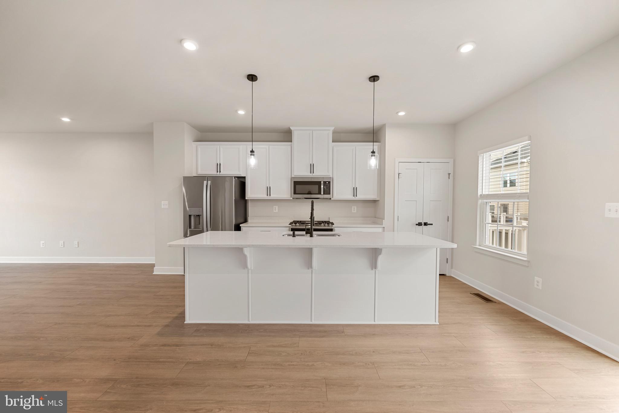 ARCOLA - Residential Lease