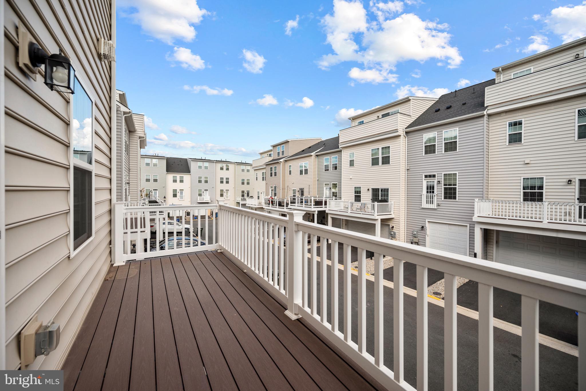 ARCOLA - Residential Lease