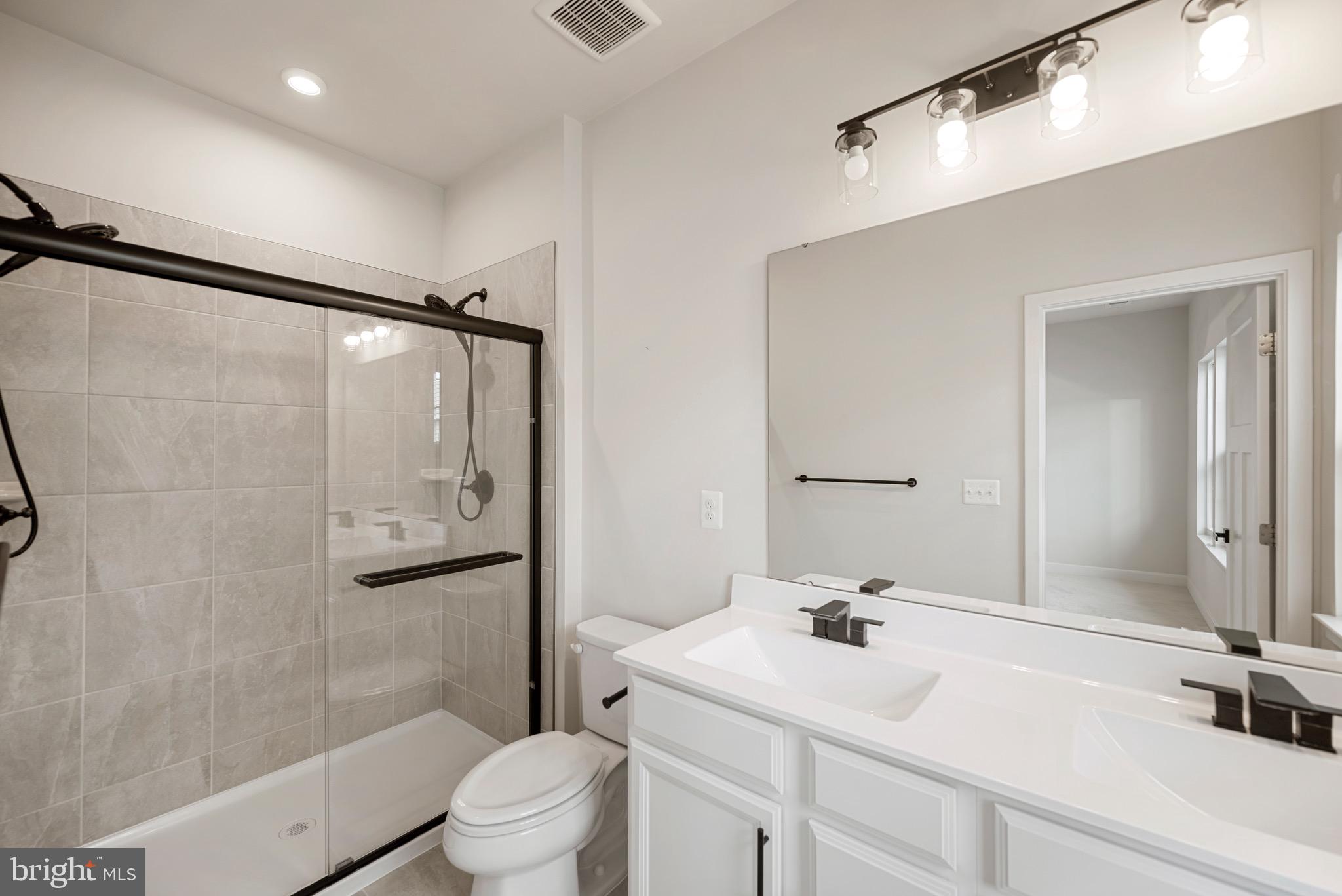 ARCOLA - Residential Lease