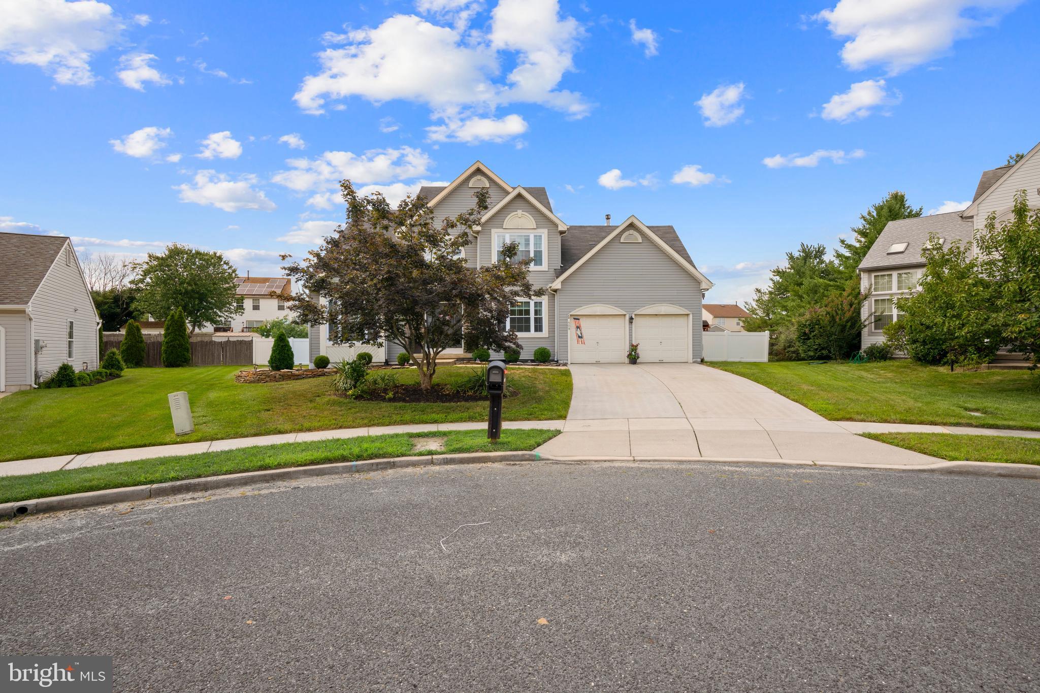 409 PEWTER COURT