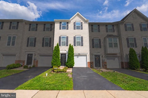 Photo of 82 Green View Drive, POTTSTOWN, PA 19464 (MLS # PAMC2194822)