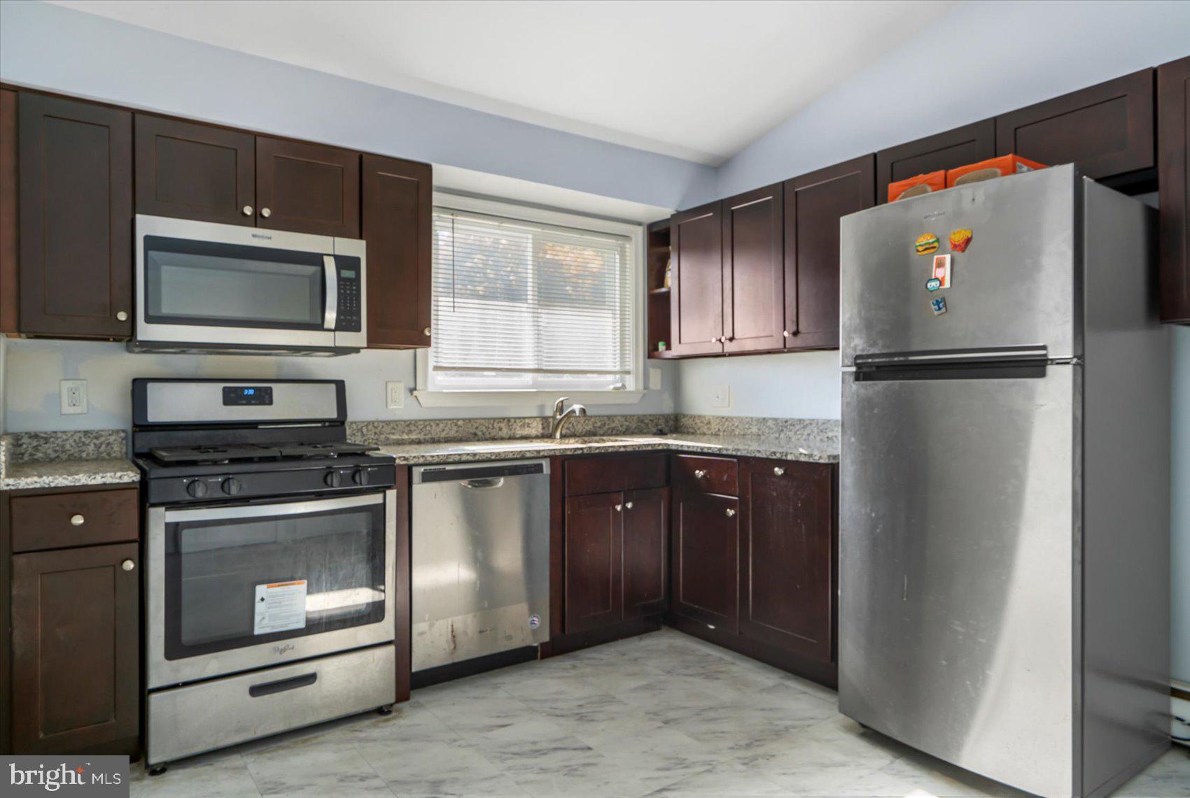 OVERLEA - Residential