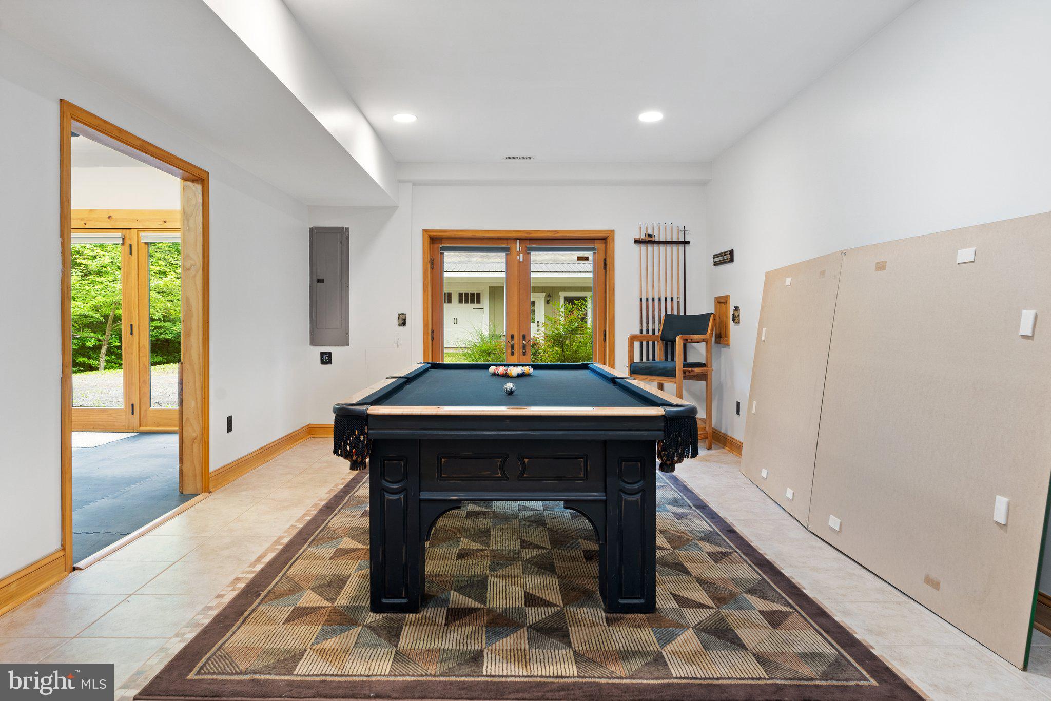 BROOKSHIRE - Residential