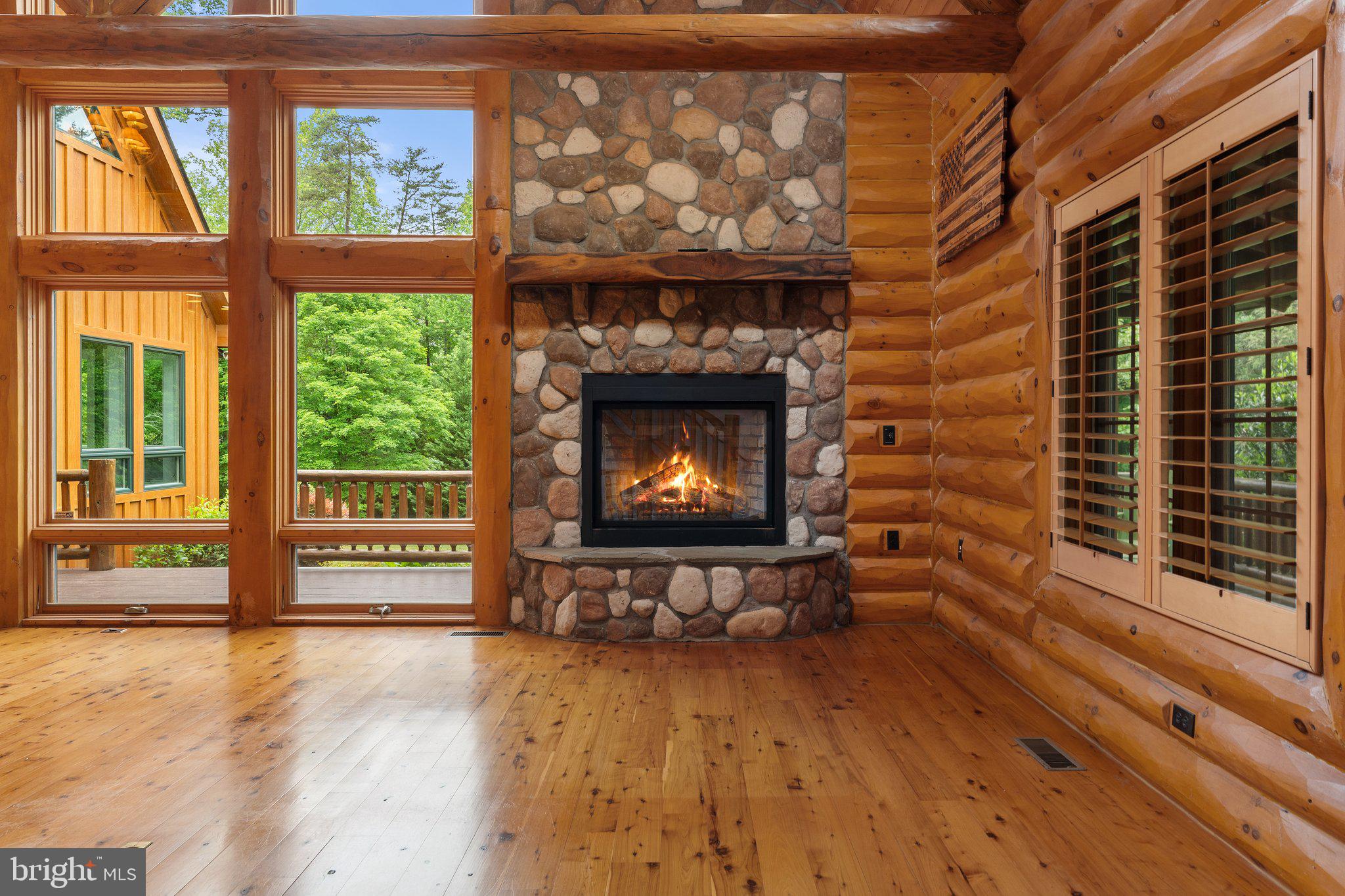 BROOKSHIRE - Residential