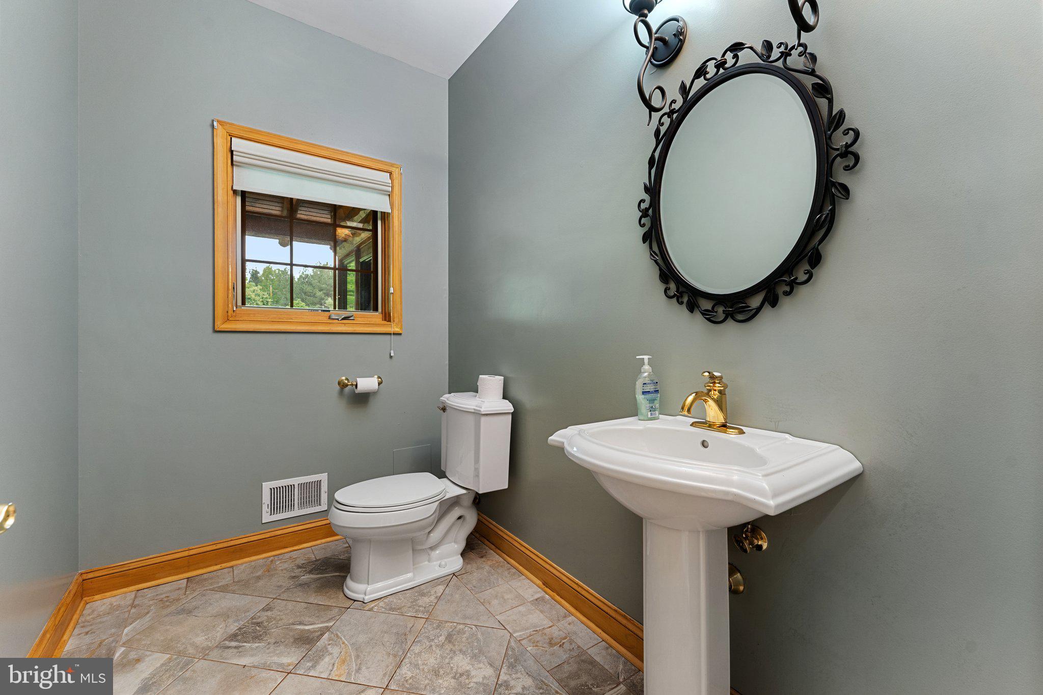 BROOKSHIRE - Residential