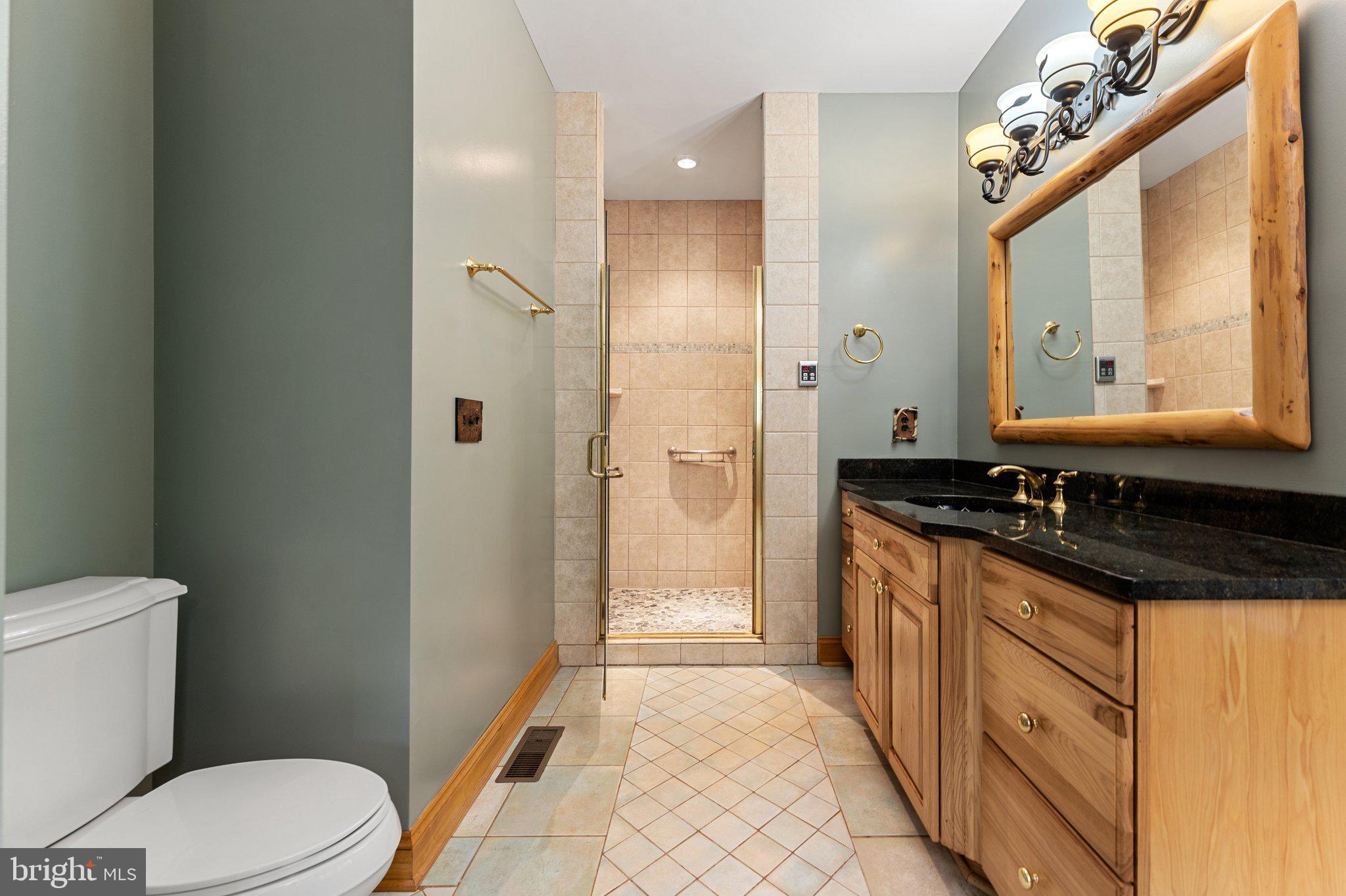 BROOKSHIRE - Residential