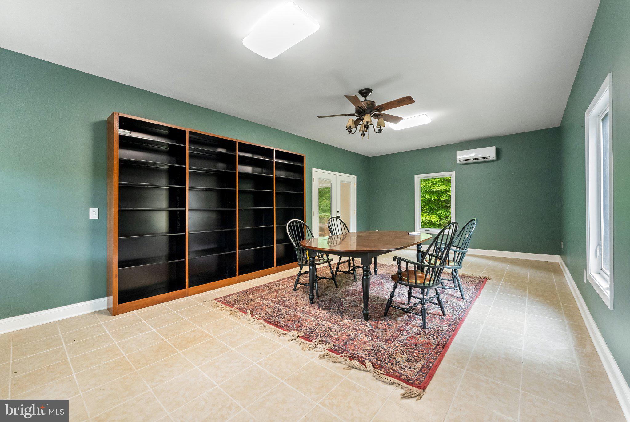 BROOKSHIRE - Residential