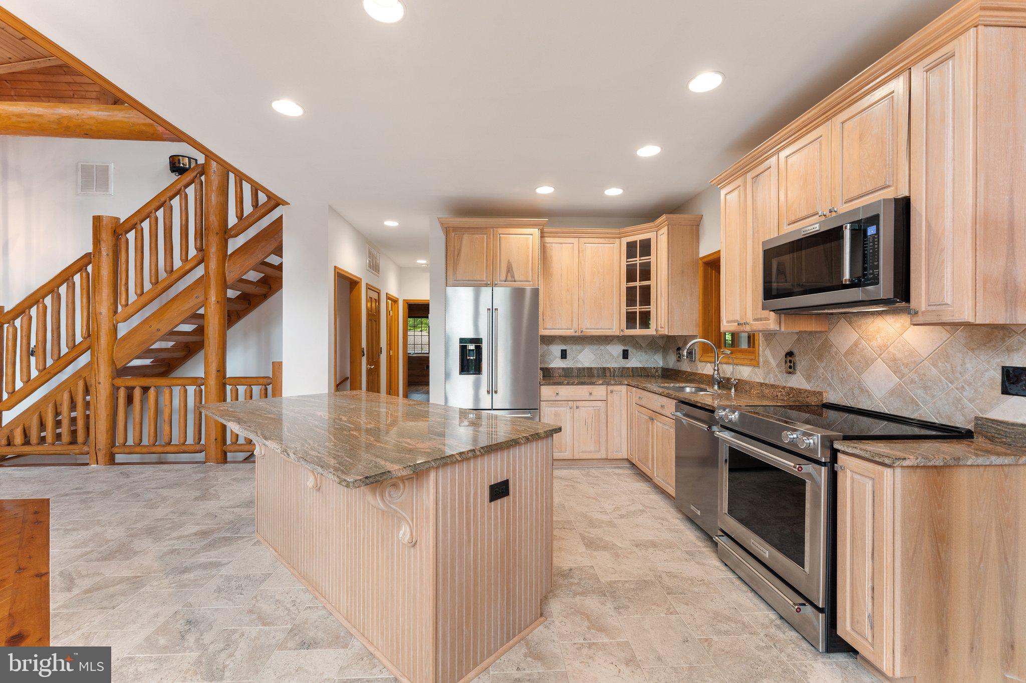 BROOKSHIRE - Residential