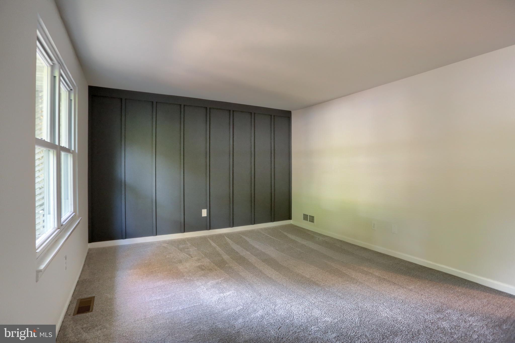 44 TOWNVIEW DRIVE H-44