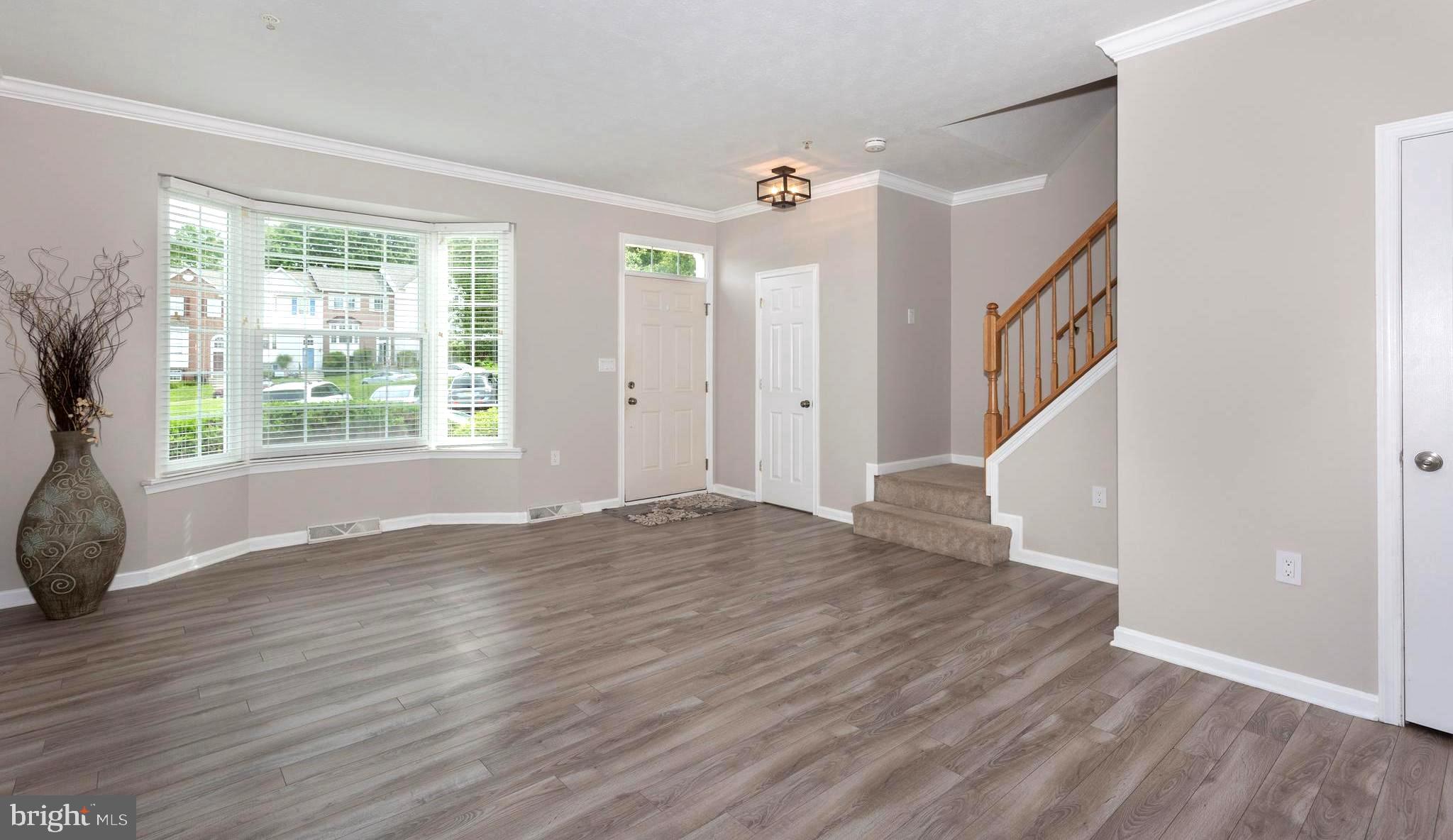 1169 BALSAM CIRCLE
