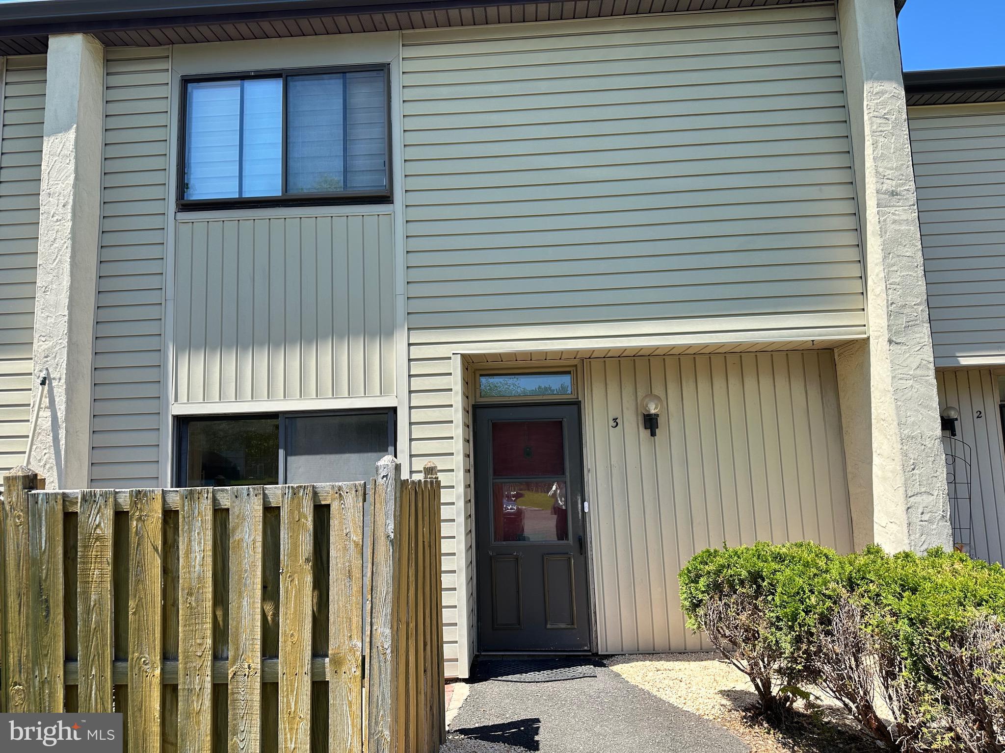 CENTENNIAL RIDGE - Residential