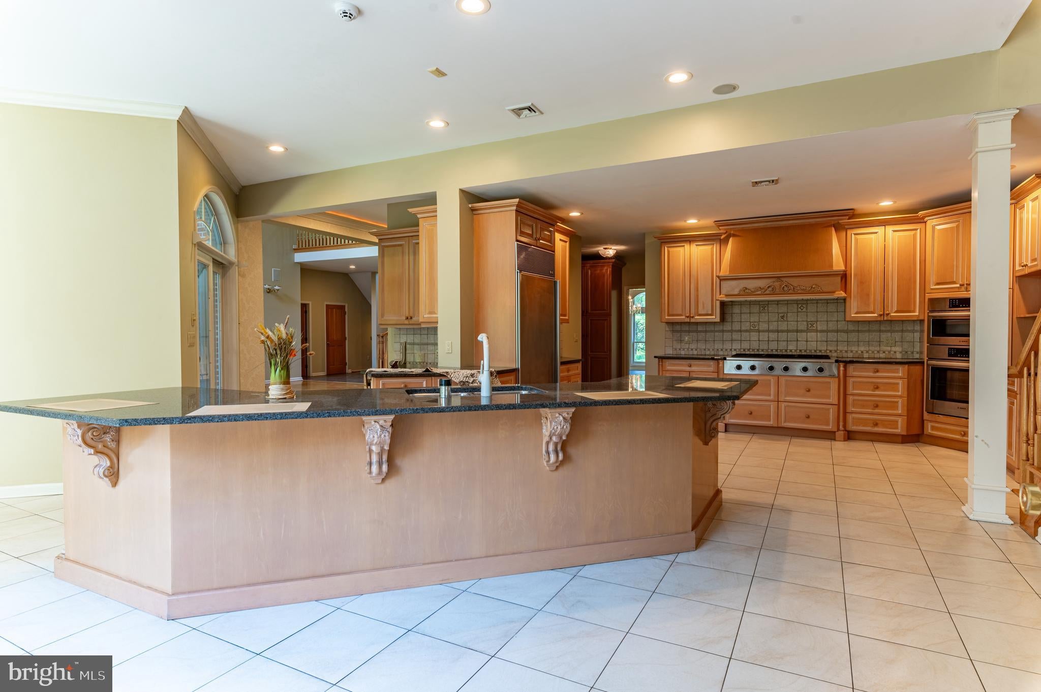 441 HIDDEN LAKE DRIVE