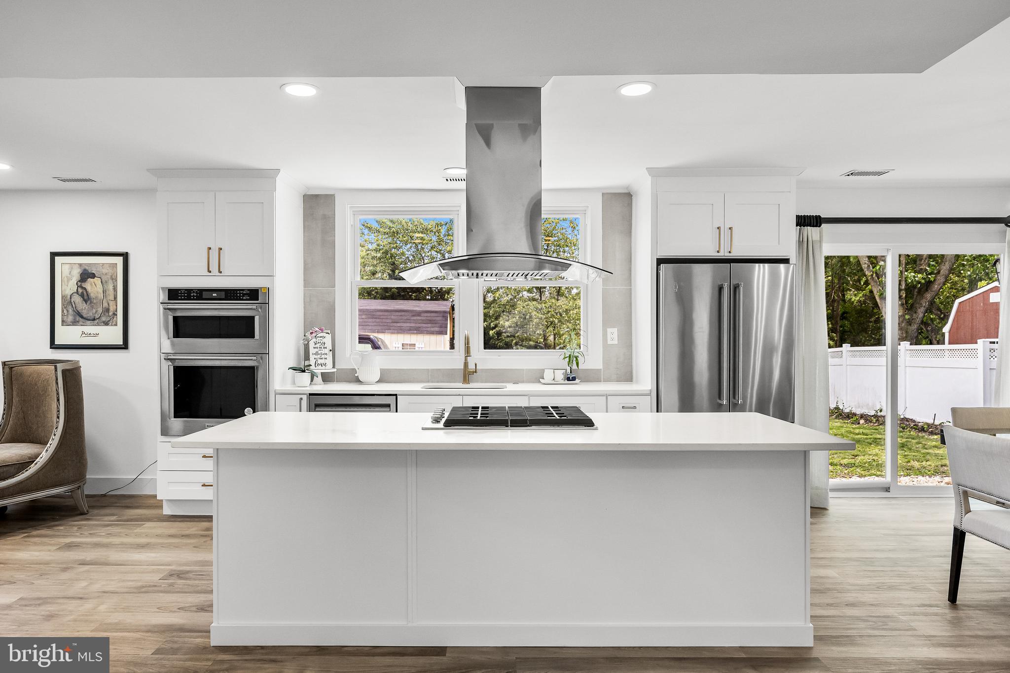 6 CHERRYWOOD DRIVE