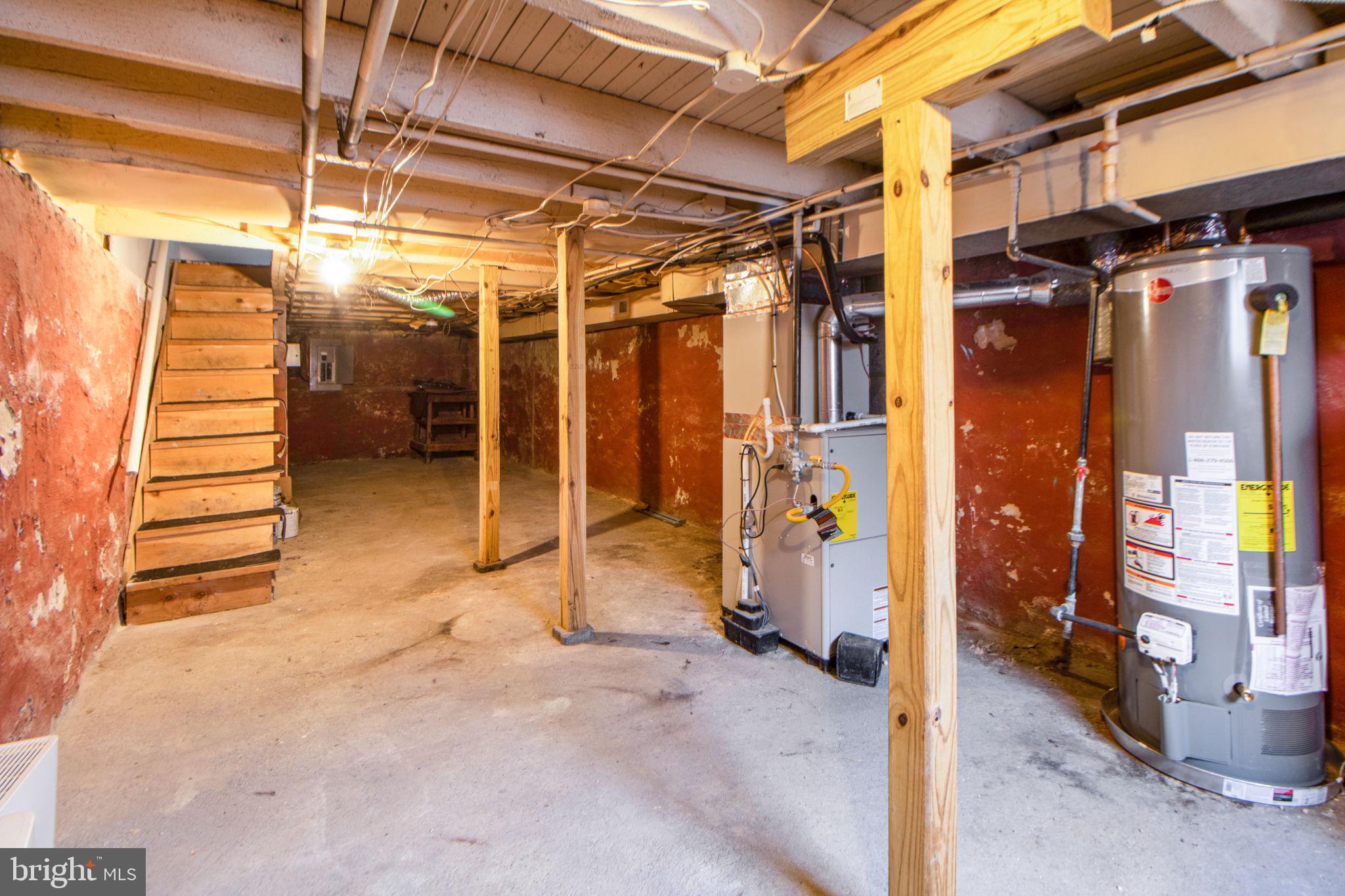 PIGTOWN HISTORIC DISTRICT - Residential Lease