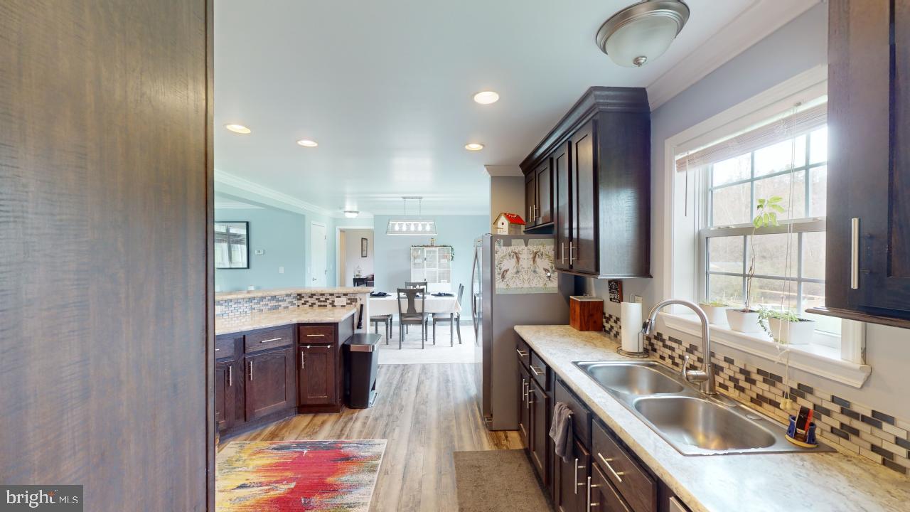 RUSHING RIVER FARMS - Residential