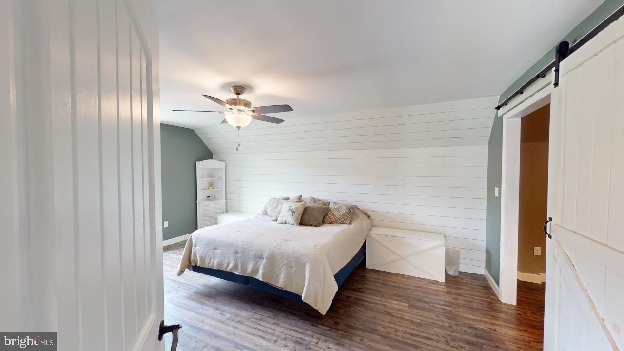 RUSHING RIVER FARMS - Residential