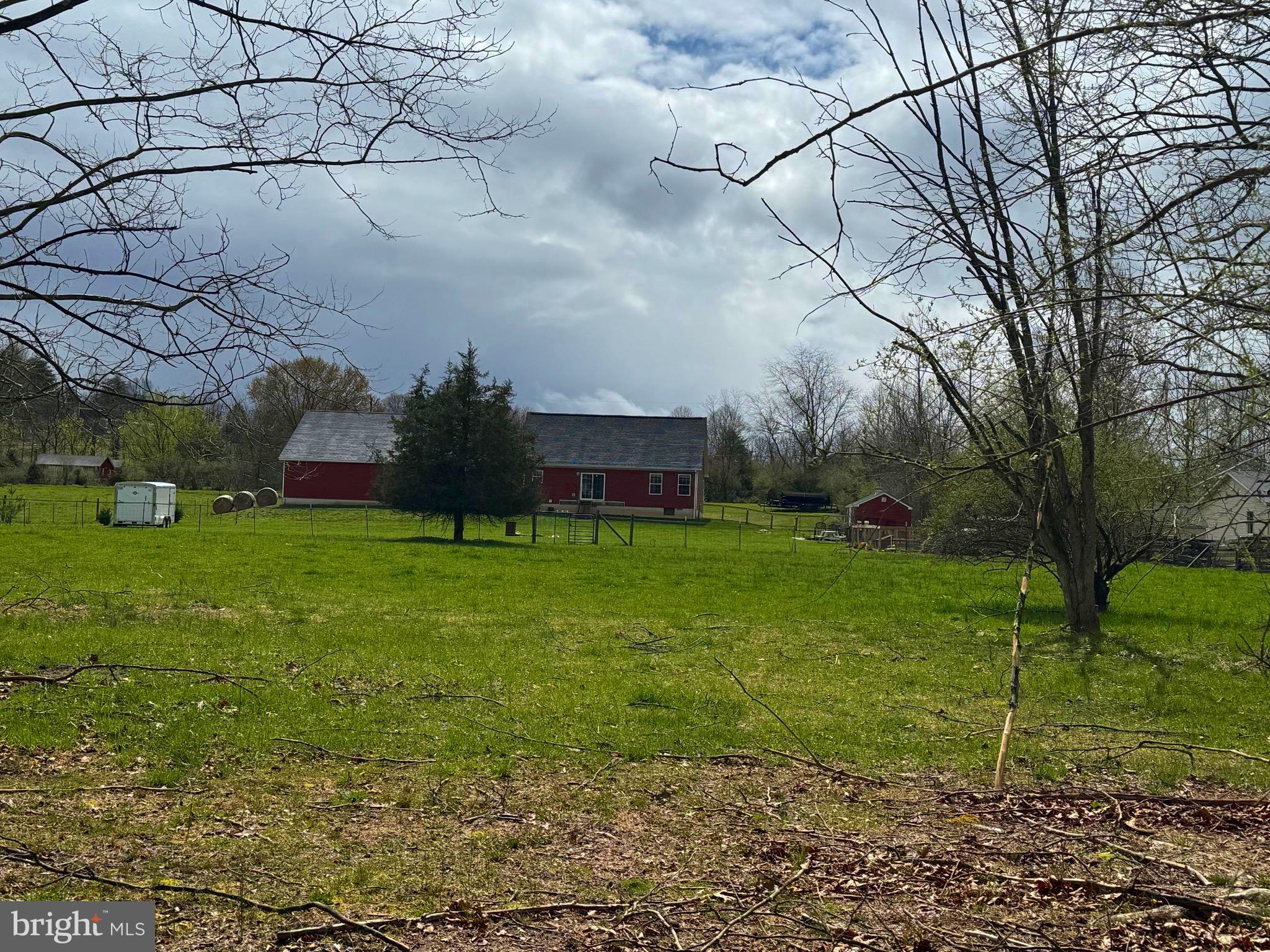 RUSHING RIVER FARMS - Residential