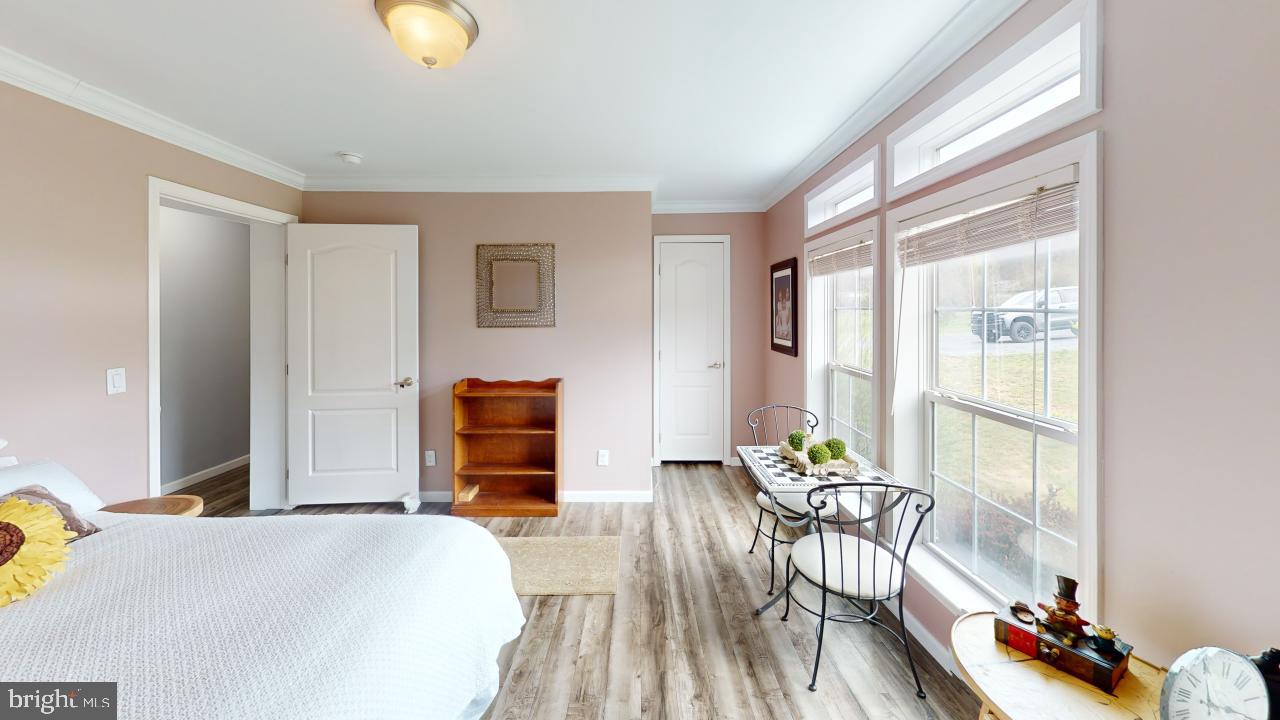 RUSHING RIVER FARMS - Residential