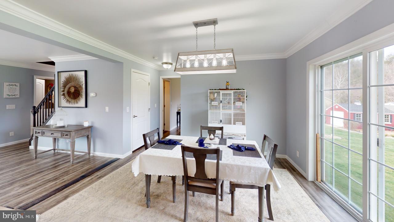 RUSHING RIVER FARMS - Residential