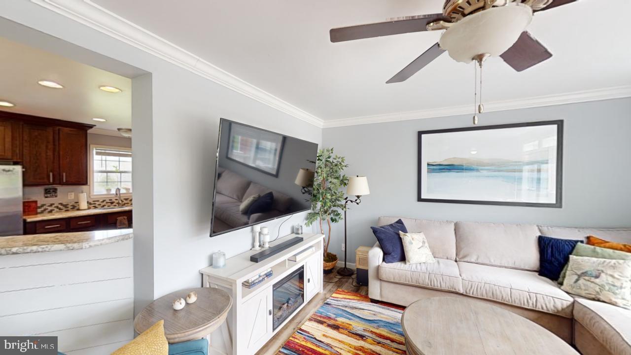 RUSHING RIVER FARMS - Residential