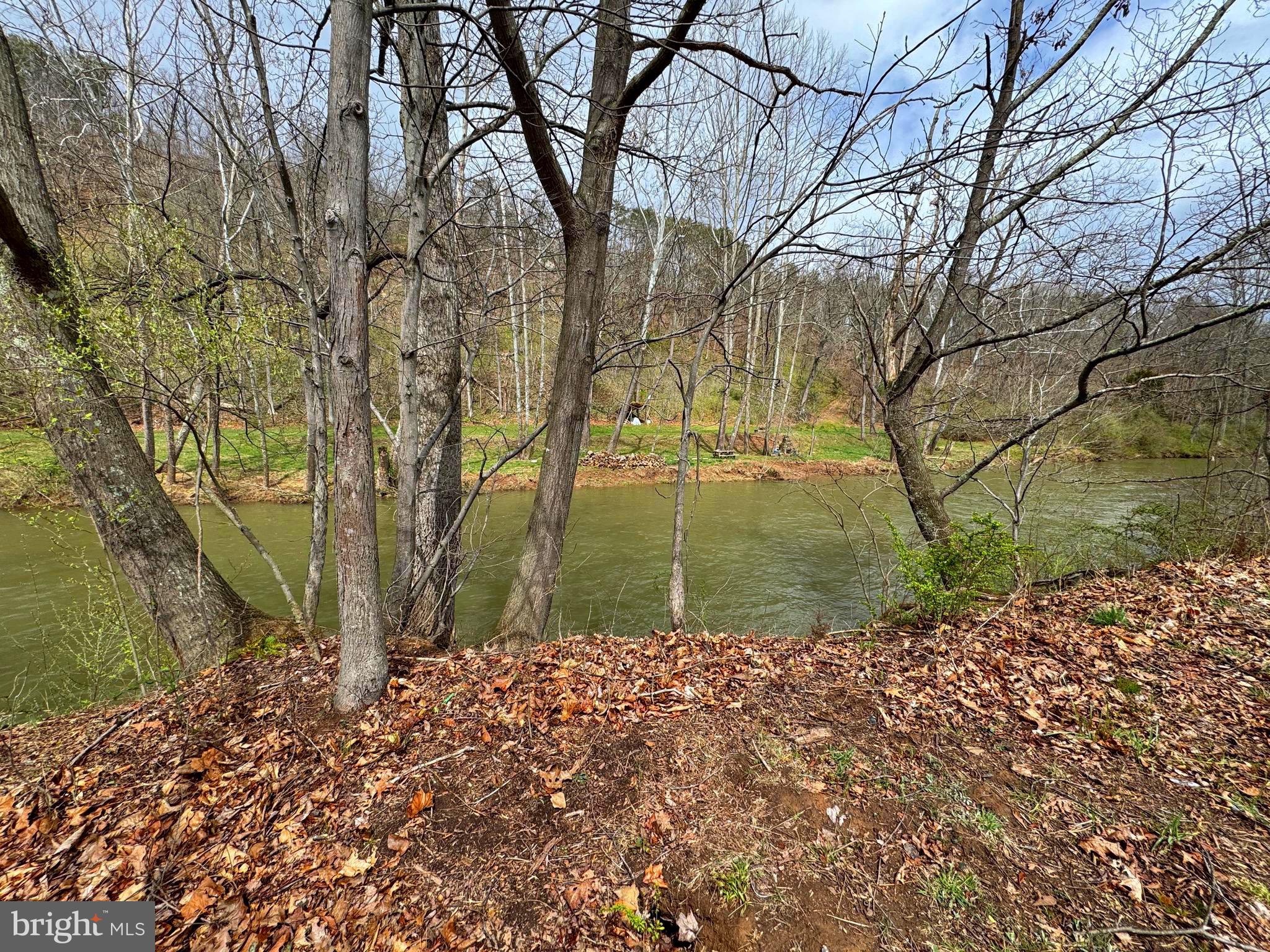 RUSHING RIVER FARMS - Residential