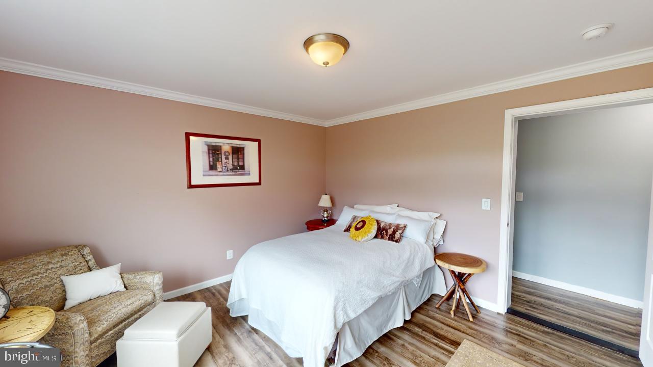 RUSHING RIVER FARMS - Residential