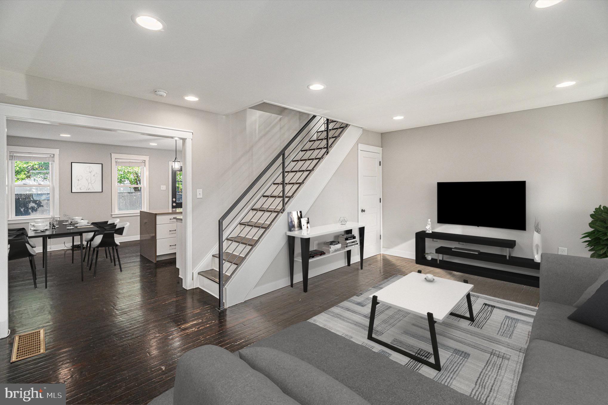 ROXBOROUGH - Residential