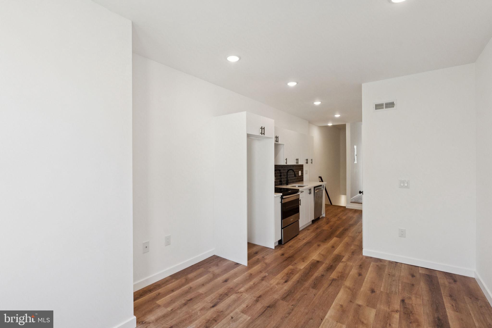 FAIRHILL - Residential Lease