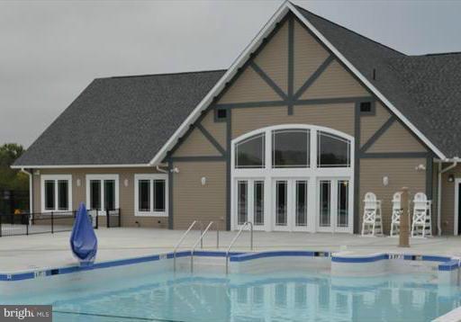 LINTON AT BALLENGER - Residential