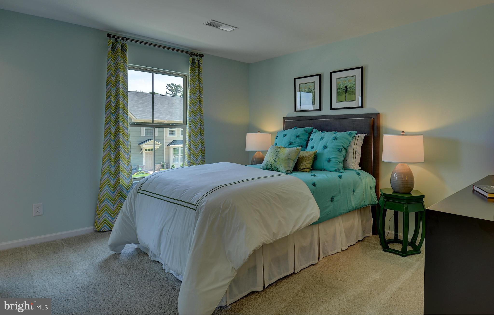 LINTON AT BALLENGER - Residential