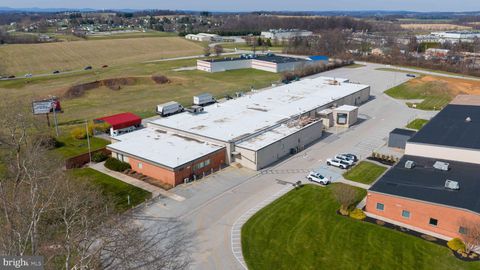 Photo of 10671 S Susquehanna Trail S, GLEN ROCK, PA 17327 (MLS # PAYK2101438)