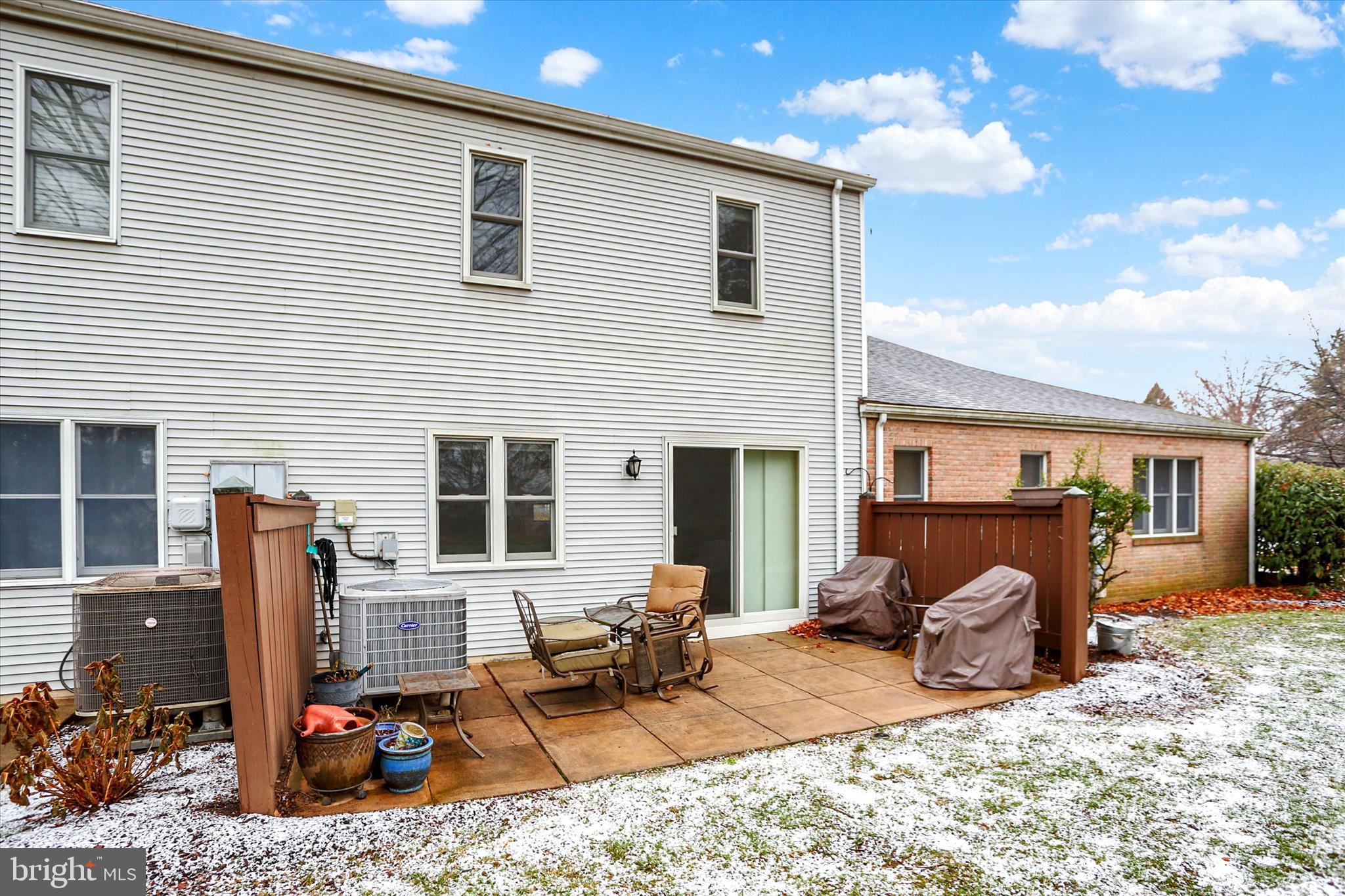 WOODLAND ESTATES - Residential