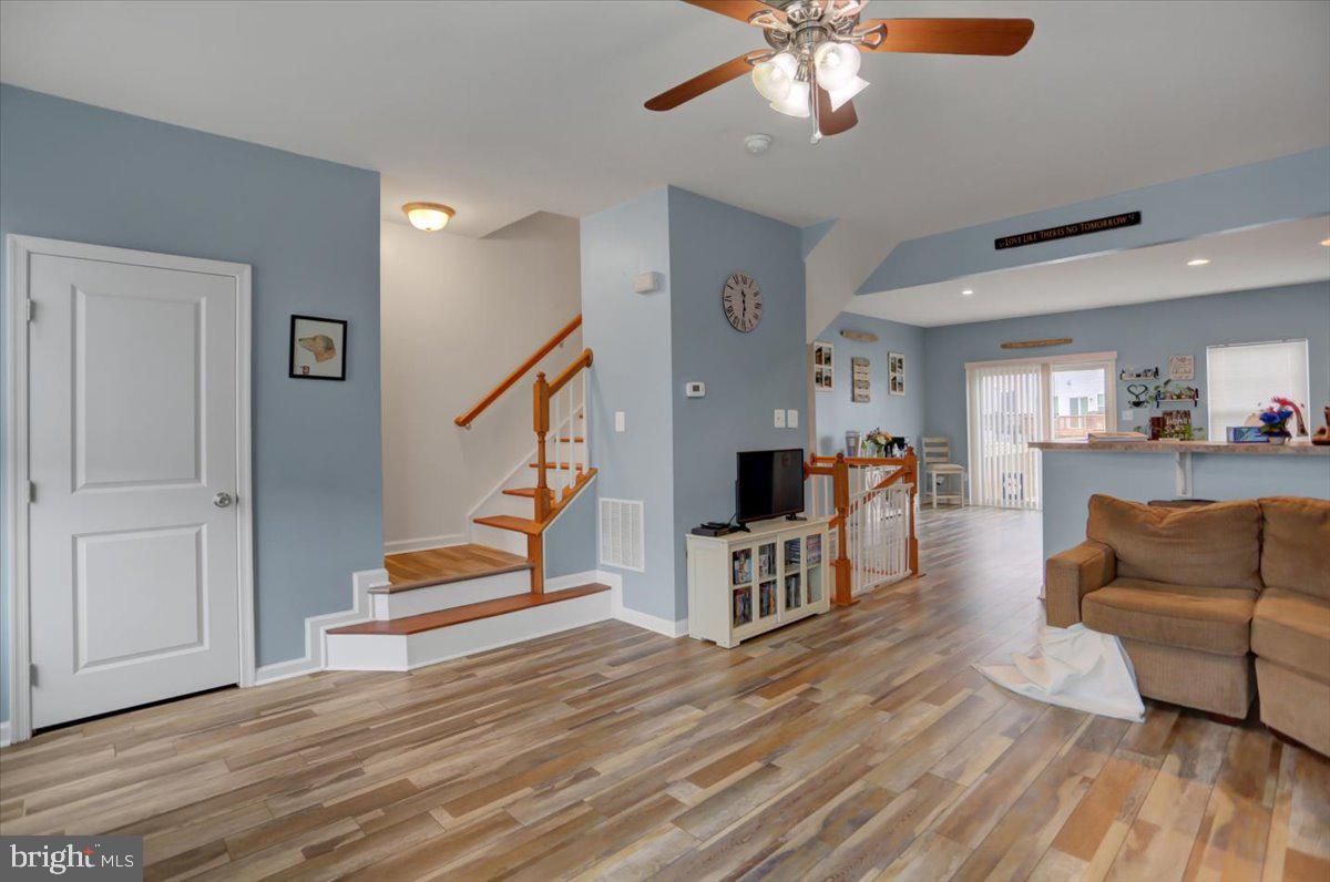 BROOKFIELD - Residential