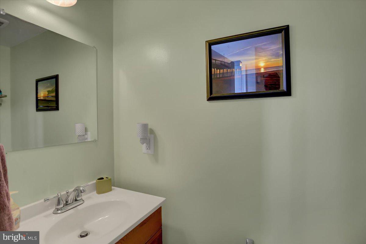 BROOKFIELD - Residential