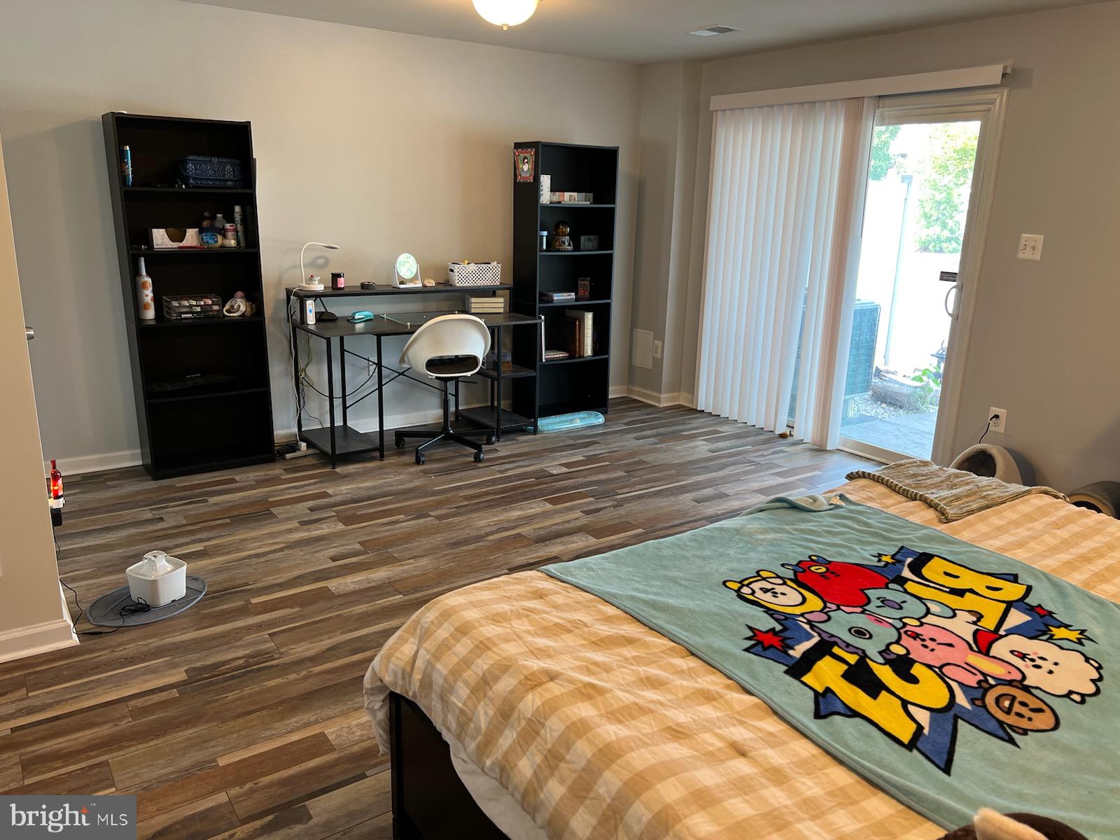 BROOKFIELD - Residential