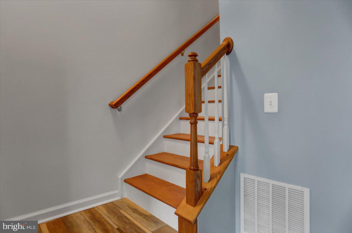 BROOKFIELD - Residential