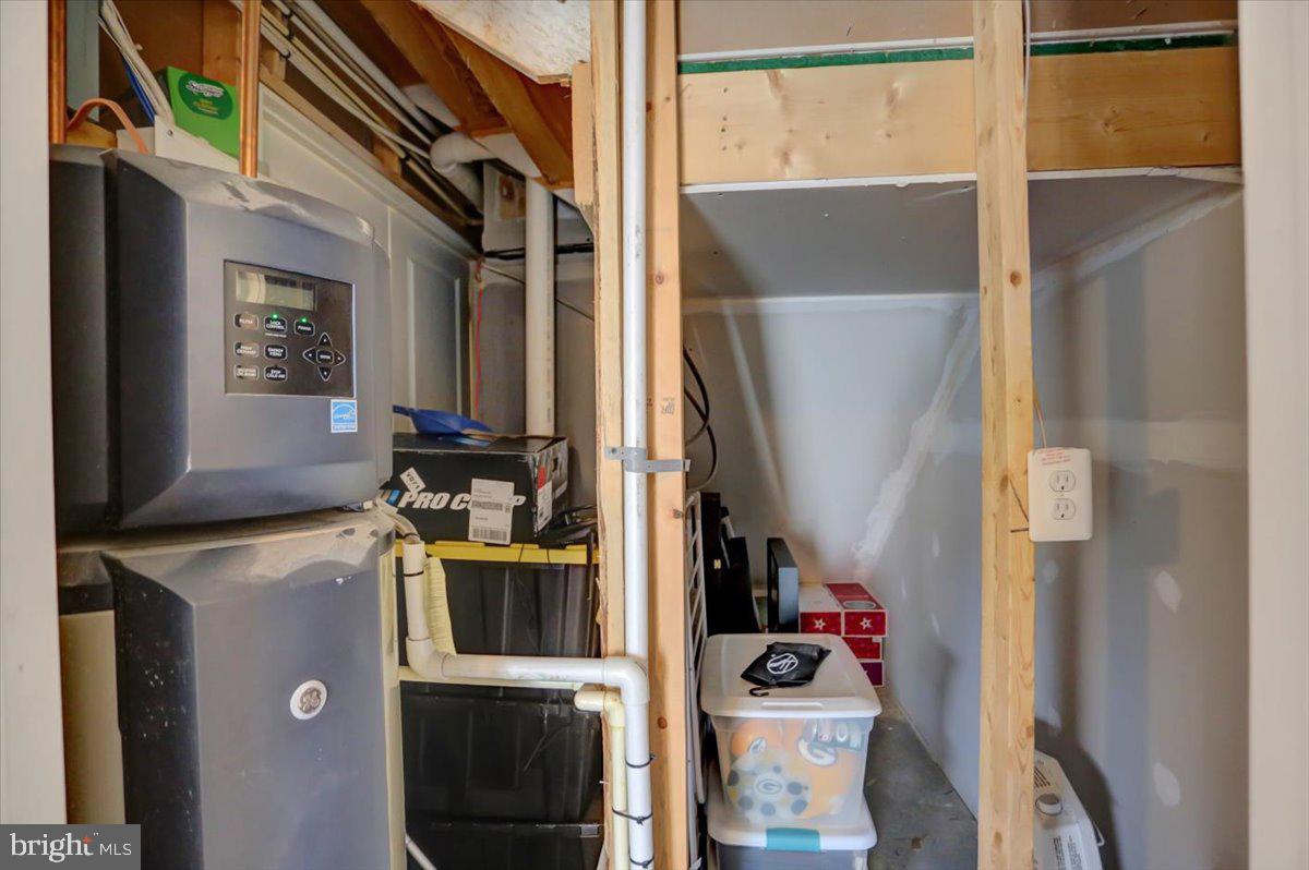 BROOKFIELD - Residential