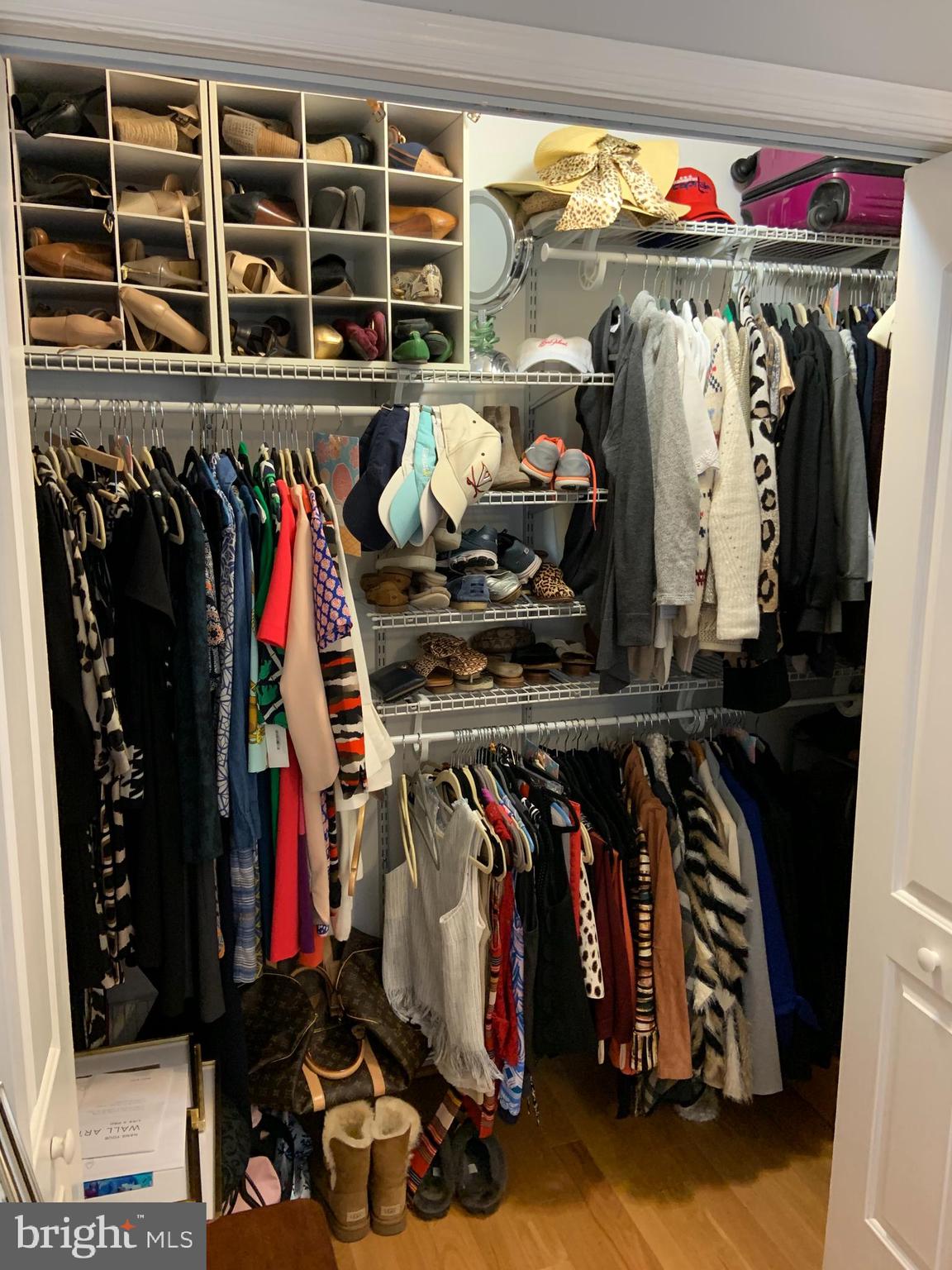 WINDGATE I - Residential Lease